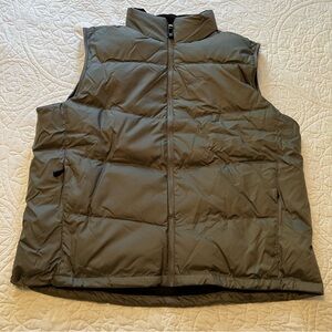 Eddie Bauer Dark Green Puffer Vest